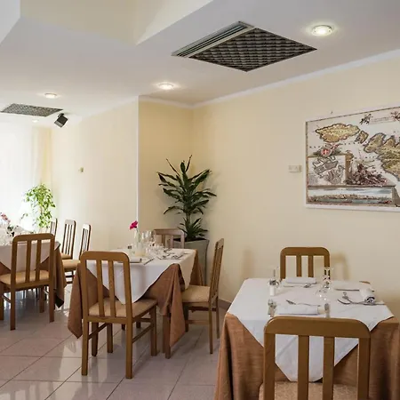 Hotel Majore 4*