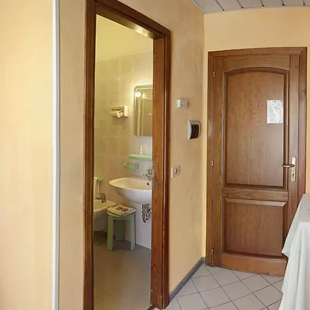 Majore Hotel 4*