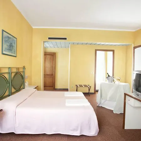 Hotel Majore
