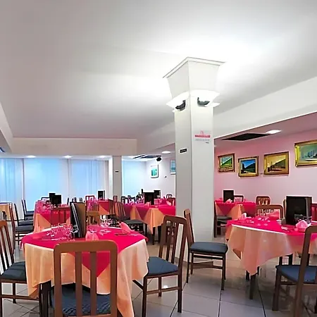 Hotel Majore