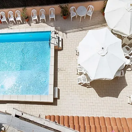 Majore Hotel 4*